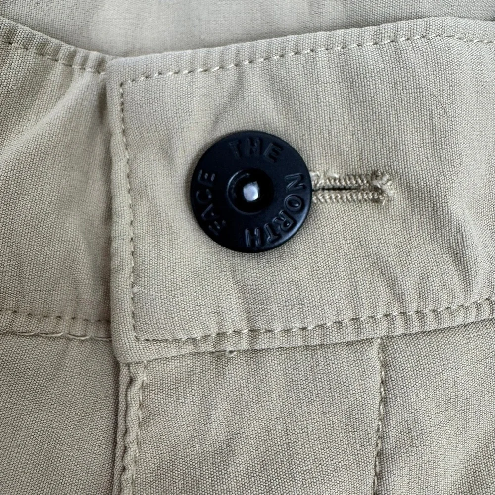 The North Face Pathfinder Shorts Men's 34 Beige Quick Dry Stretch Hiking